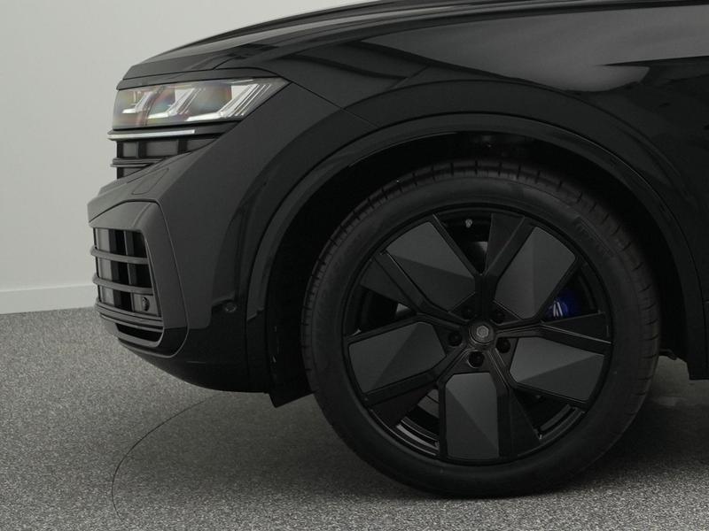 Volkswagen Touareg 3.0 R TSi 462 PK eHybrid 4MOTION | LED Matrix IQ | — photo 7