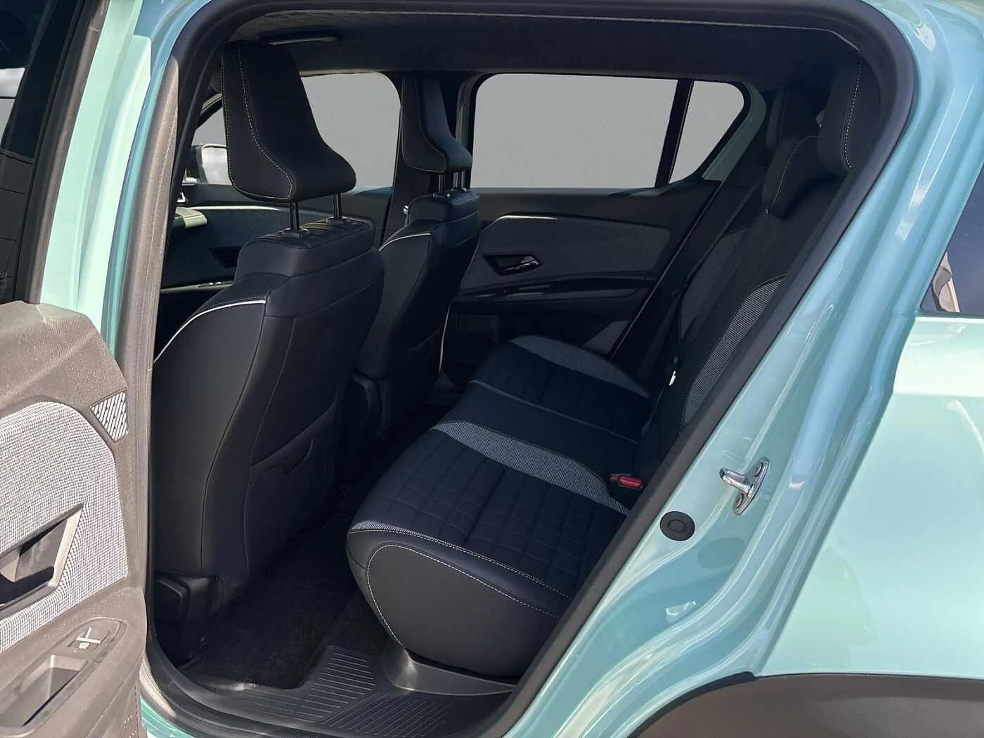 Renault R 4 4 E-Tech Iconic 150 SHZ PDC vo+hi+Kamera el. Heckk — photo 12