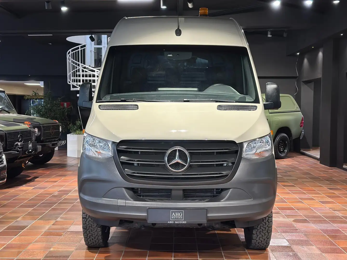 Mercedes-Benz Sprinter Allrad Sprinter 319 4X4 V6 L2H2 ZG3-Untersetzung S Gri - 2