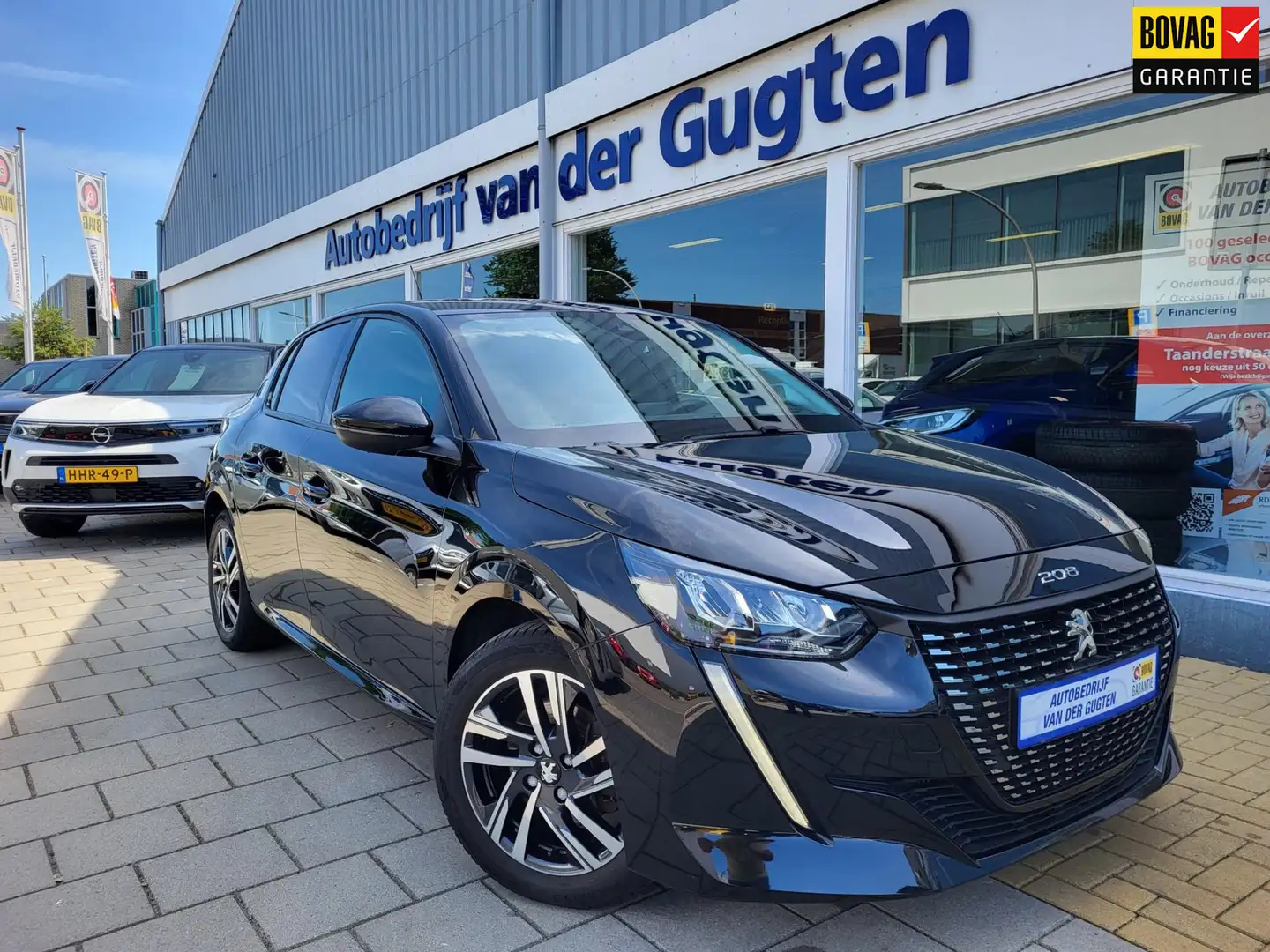 Peugeot 208 1.2 PureTech Allure Pack Noir - 1