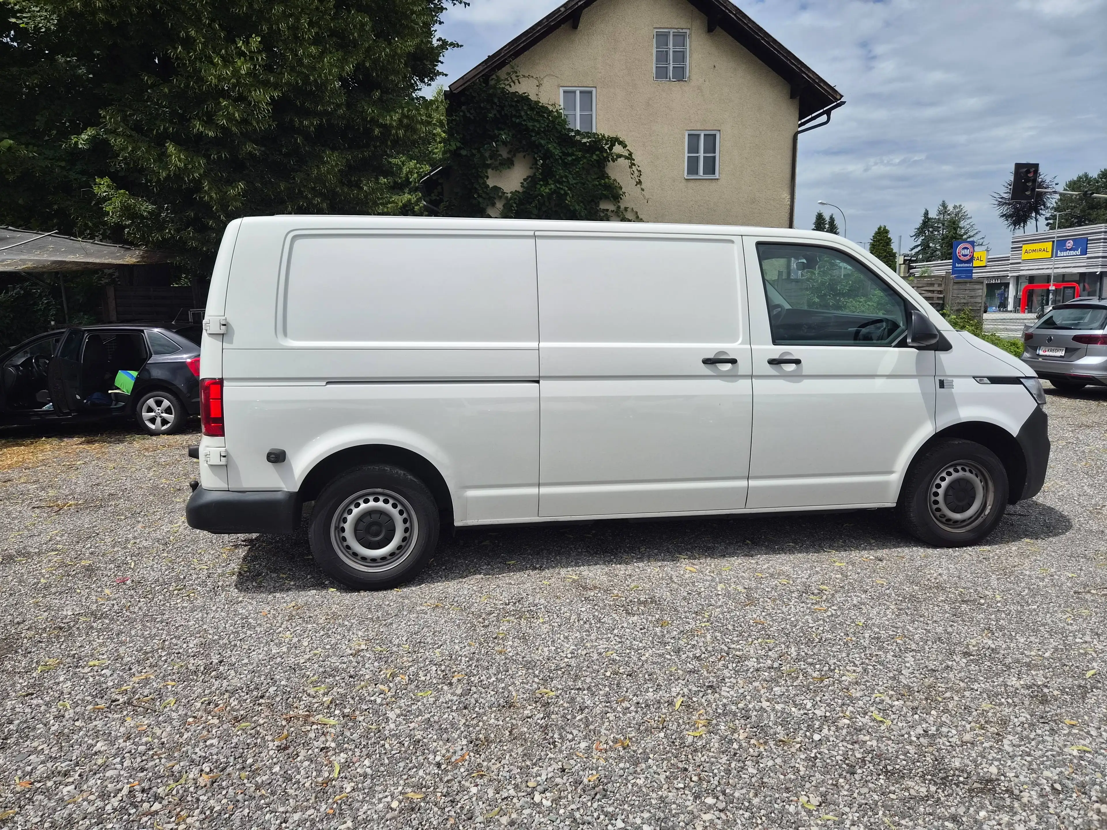 Volkswagen T6.1 Transporter FWD lang — photo 6