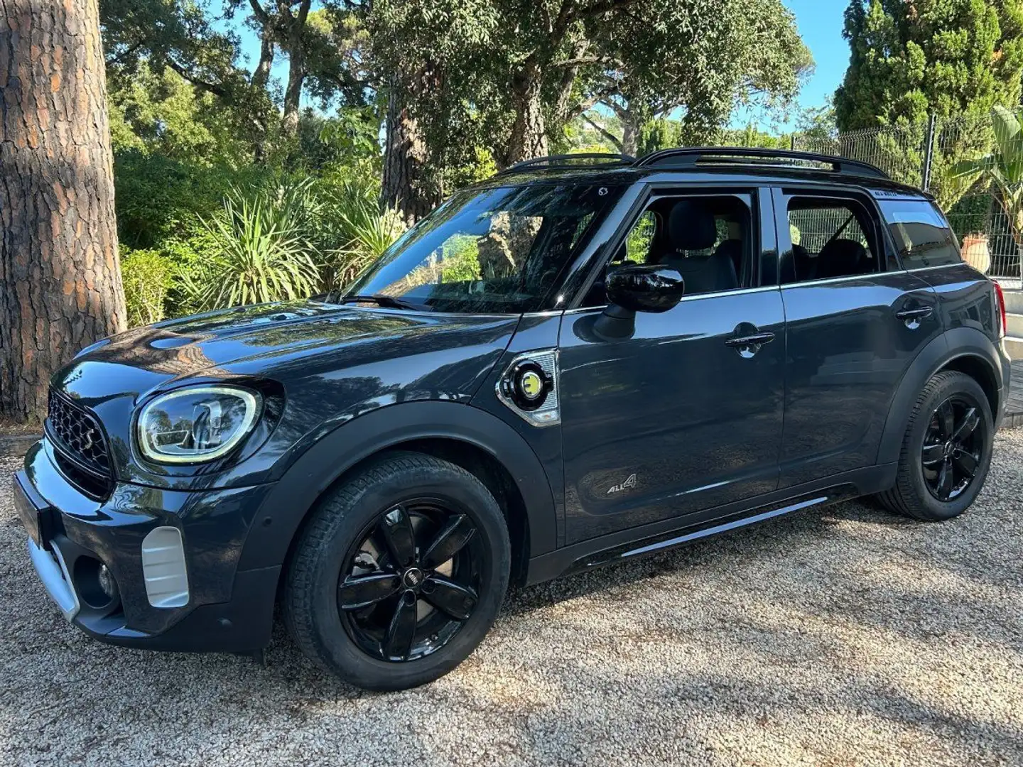 MINI Cooper Countryman F60 LCI 125 - 95 ch ALL4 BVA6 Cooper SE Edition Northwood / 1ÈRE MAIN / TVA / TOIT OUVRANT / APPLE CARPLAY Grau - 2