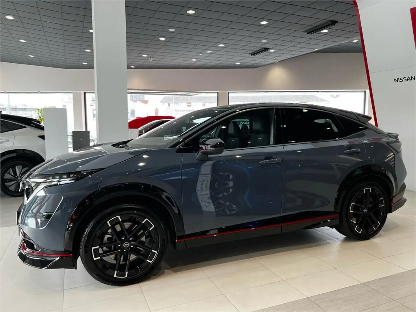 Nissan Ariya NISMO 87 kWh 4x4 e-4ORCE - 2