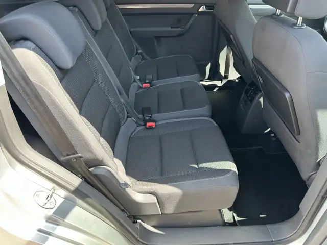 Volkswagen Touran view 15