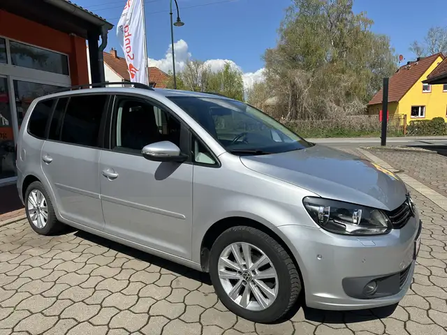 Volkswagen Touran main image