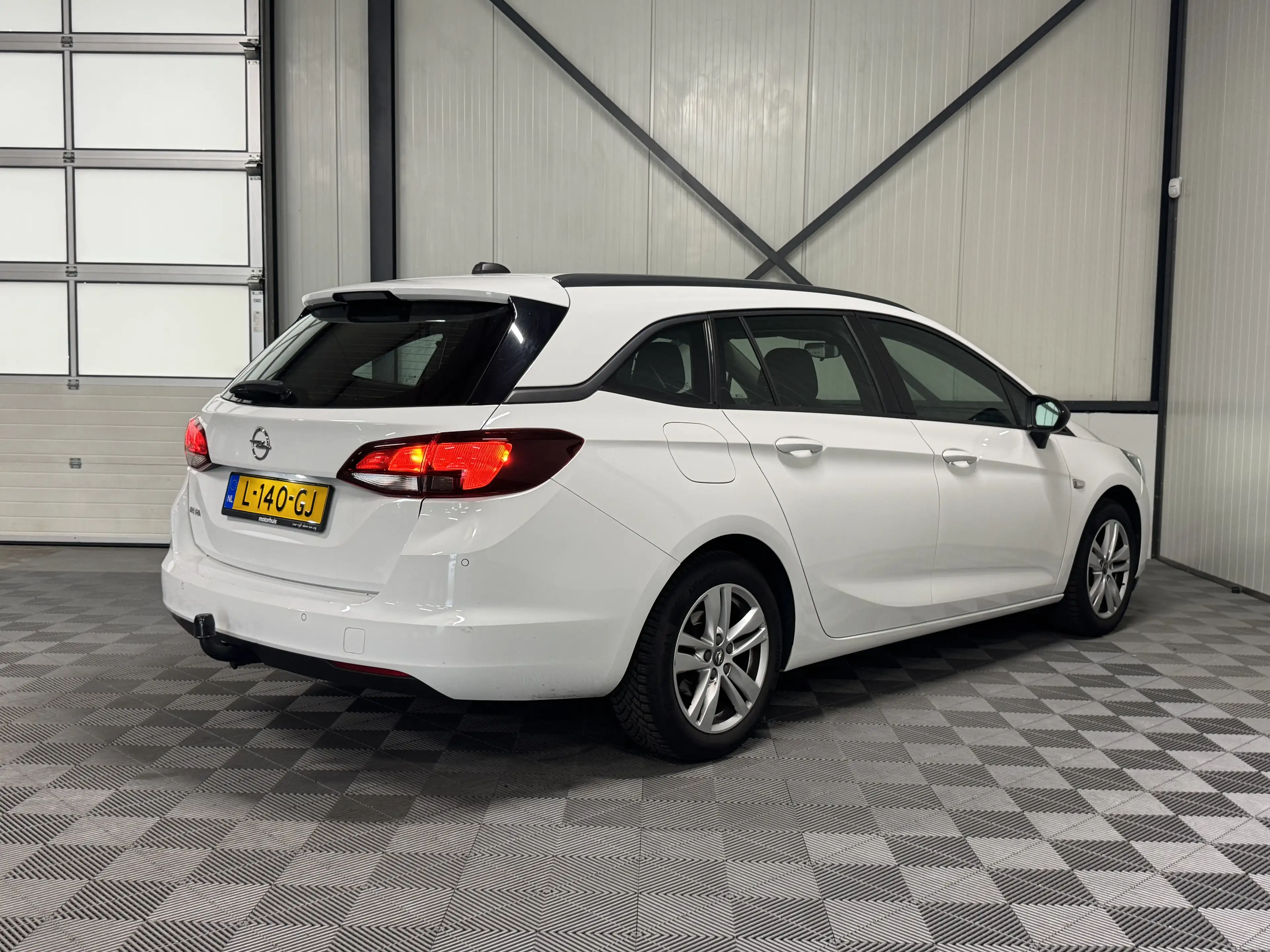 Opel Astra Sports Tourer 1.5 CDTI | Edition | Airco | Cruise — photo 2