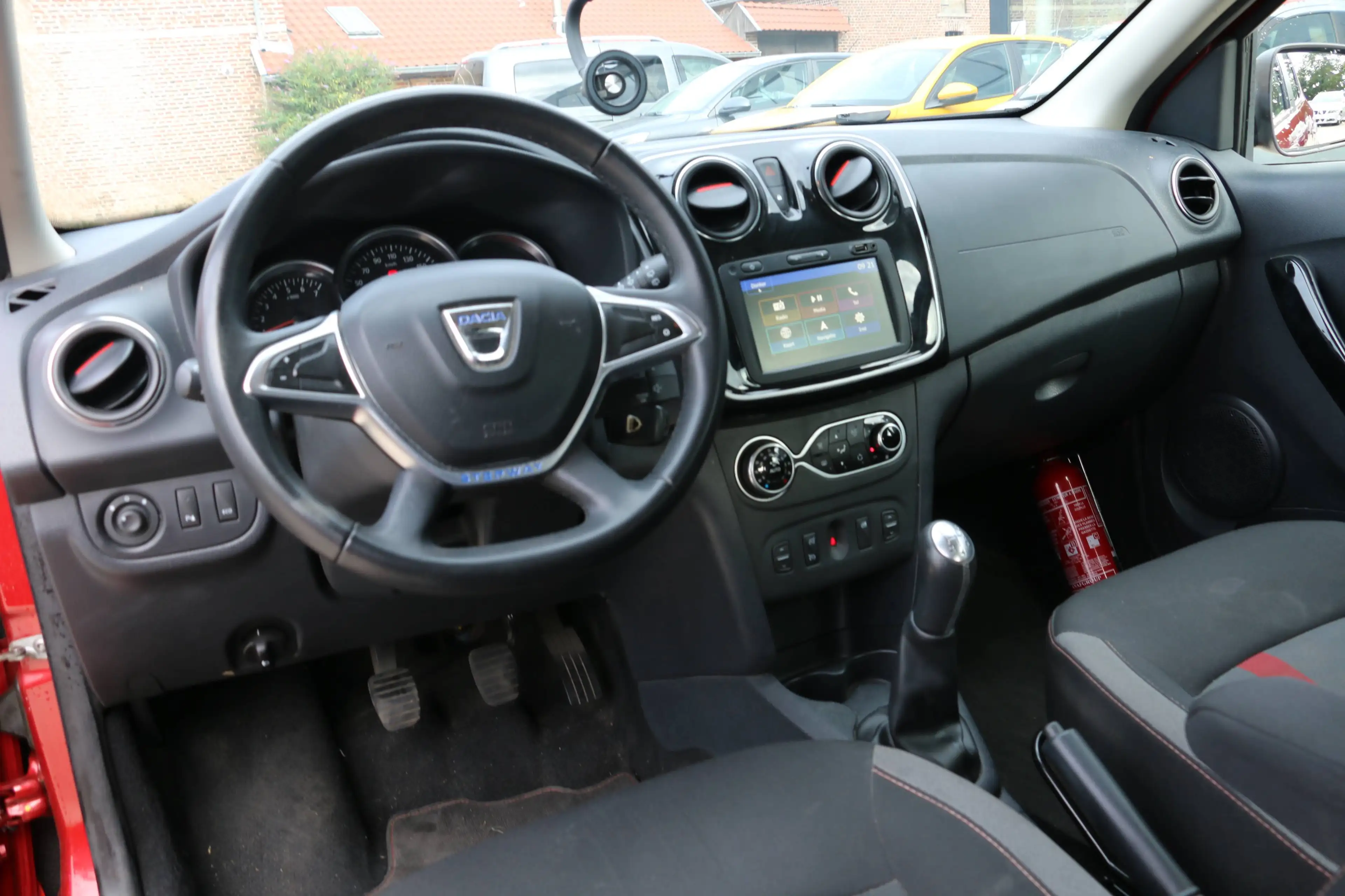 Dacia Sandero Stepway 0.9 TCe Stepway SL Rainbow (EU6.2) +1 Jaar garantie — photo 14