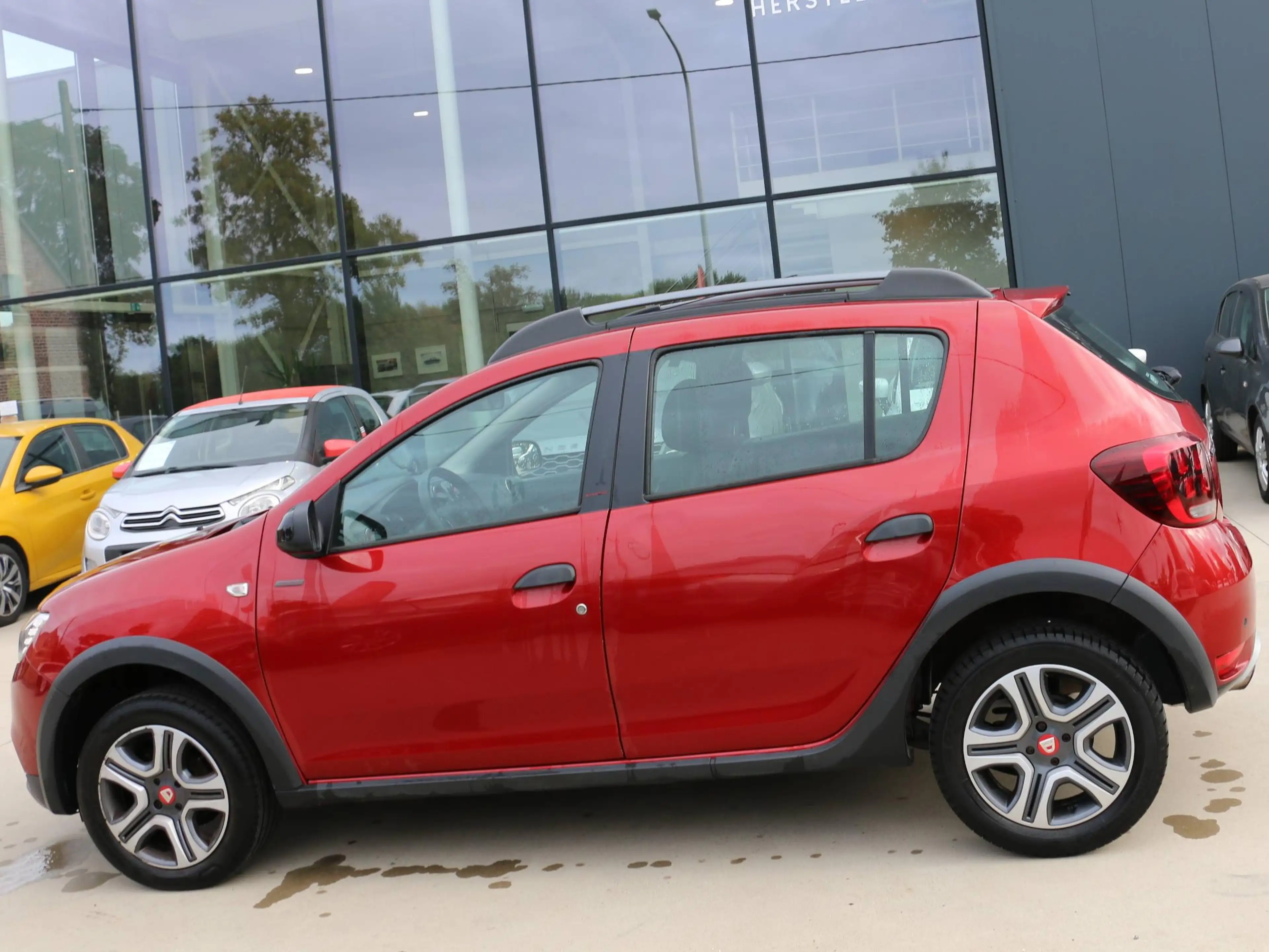Dacia Sandero Stepway 0.9 TCe Stepway SL Rainbow (EU6.2) +1 Jaar garantie — photo 10