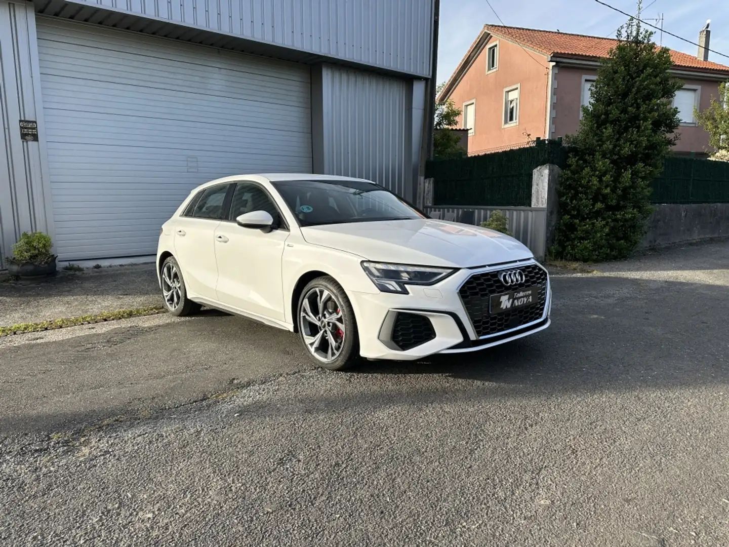 Audi A3 Sportback 35TDI S line S tronic Blanc - 2
