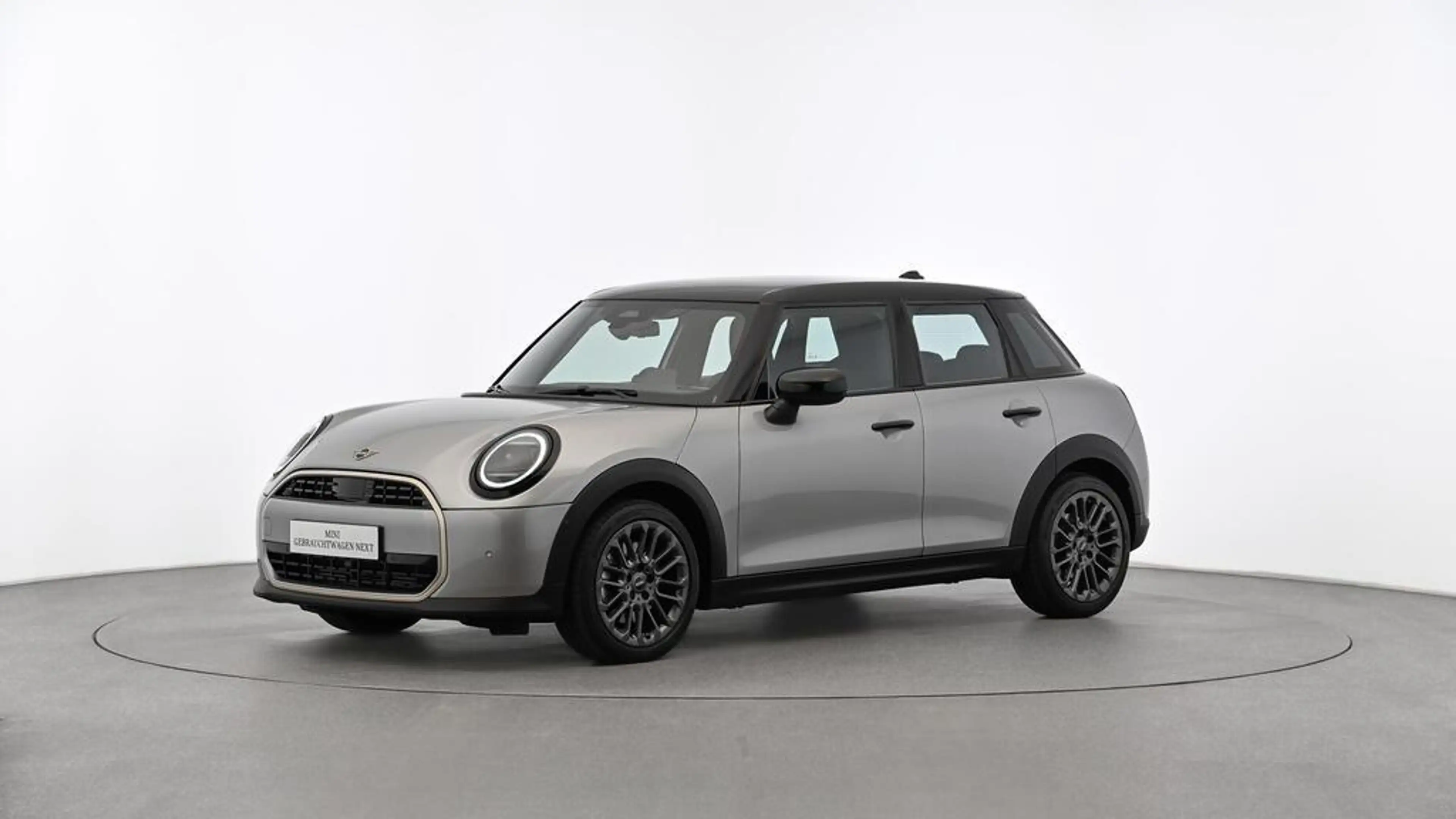 MINI Cooper C Favoured Trim
