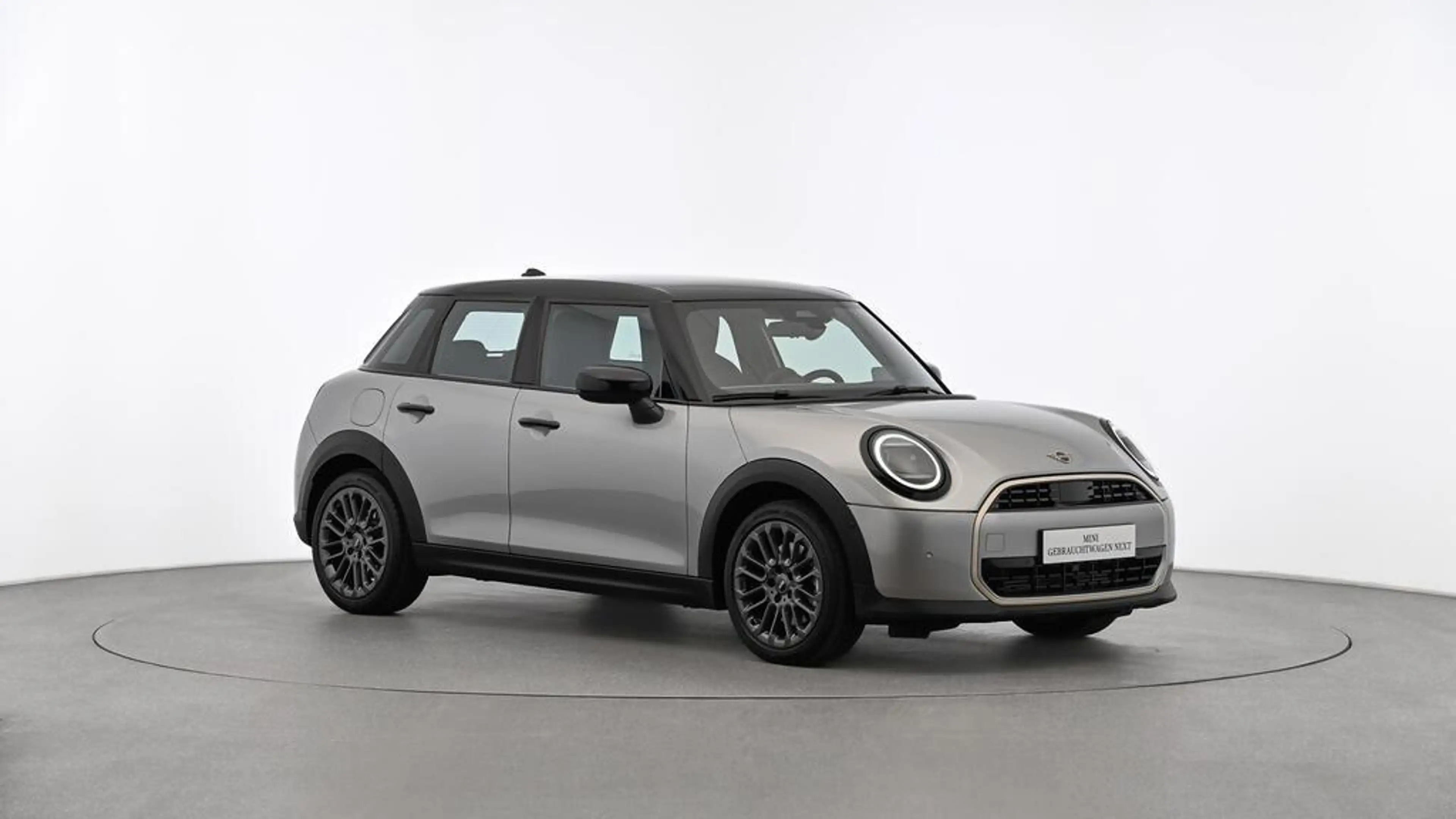 MINI Cooper C Favoured Trim — photo 14