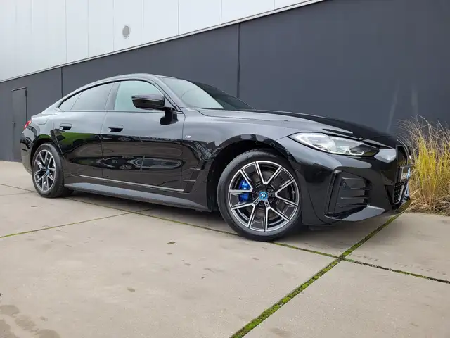 BMW i4 eDrive35 Gran Coupe*M-SPORTPAKKET*HUD*OPEN DAK*