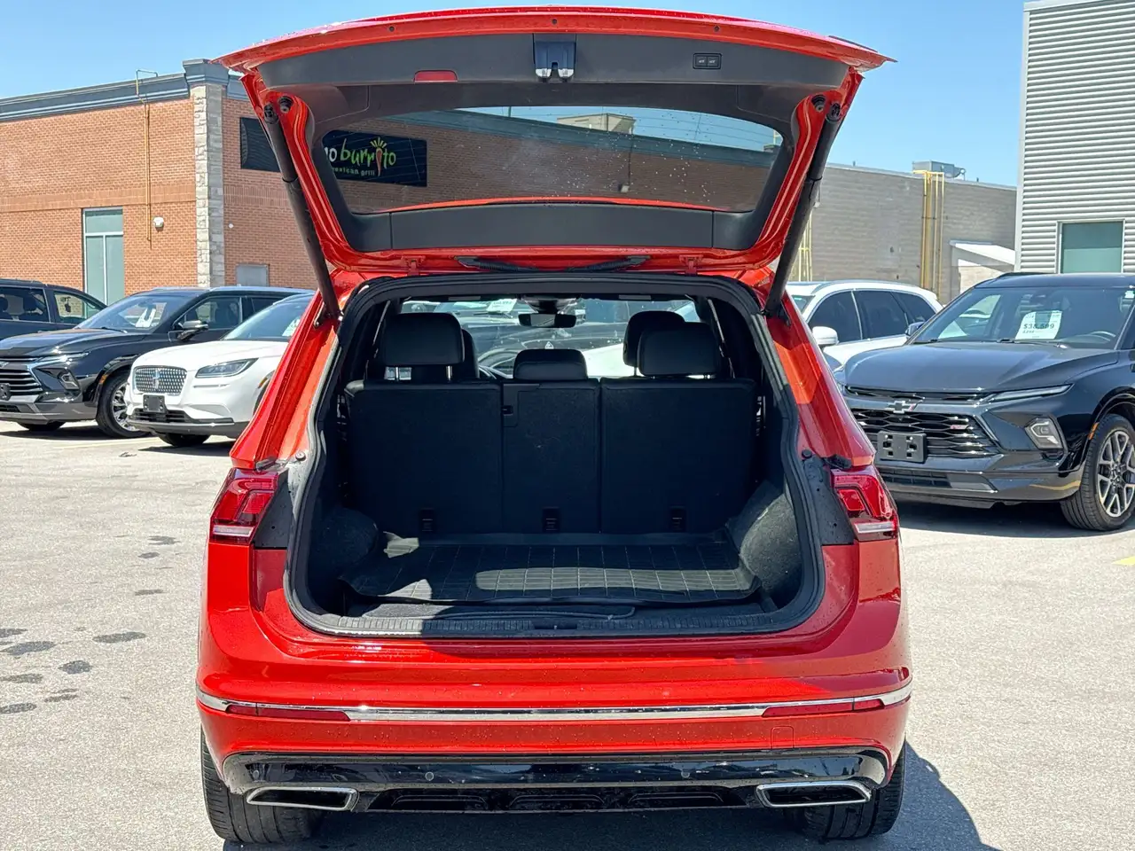 Volkswagen Tiguan снимка Volkswagen Tiguan