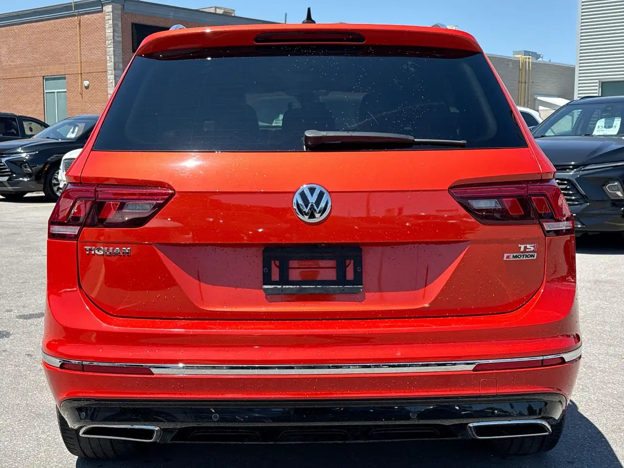 Volkswagen Tiguan снимка Volkswagen Tiguan