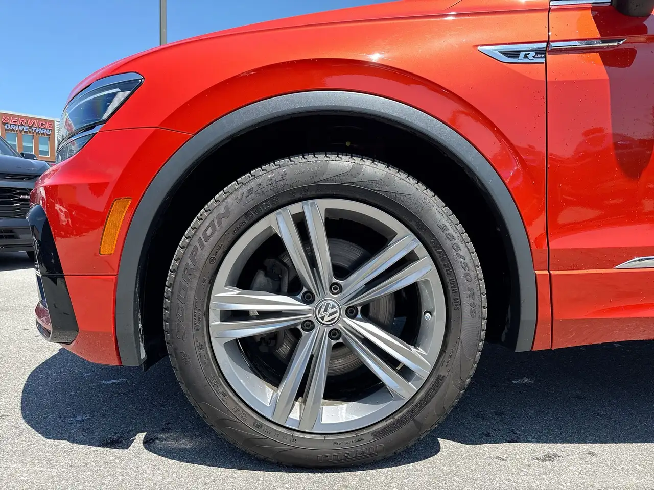 Volkswagen Tiguan снимка Volkswagen Tiguan