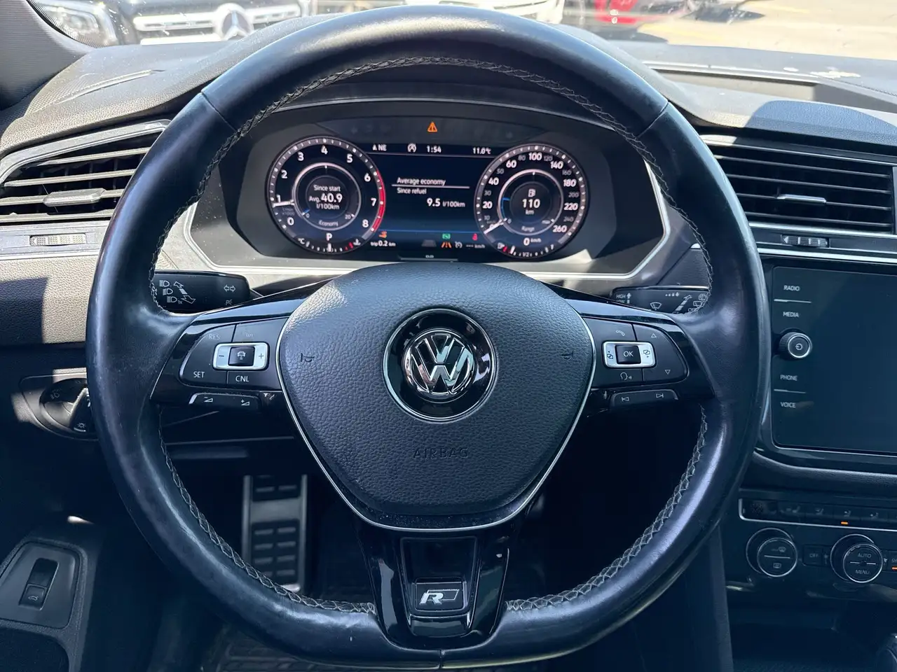 Volkswagen Tiguan снимка Volkswagen Tiguan