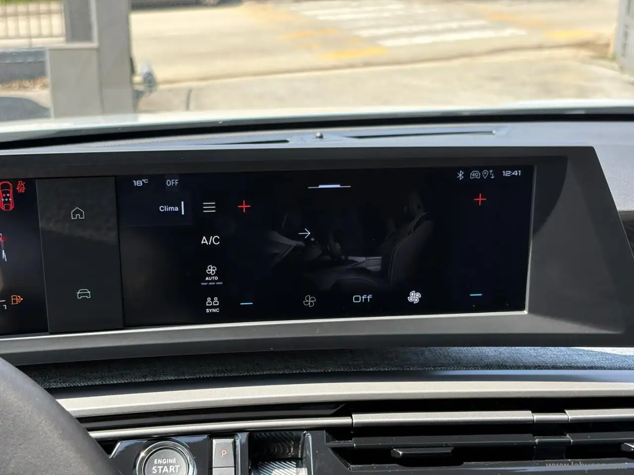 Peugeot 3008 Hybrid 136 e-DCS6 Allure 24