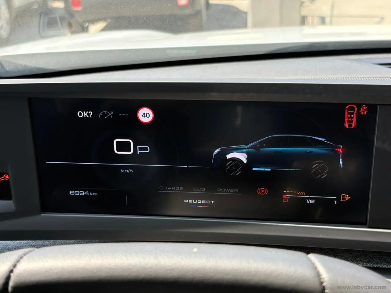 Peugeot 3008 Hybrid 136 e-DCS6 Allure 16