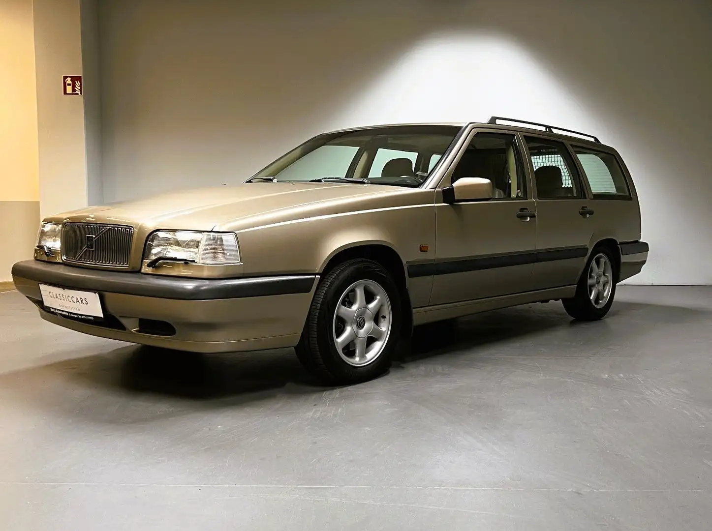 Volvo 850 Gold - 2