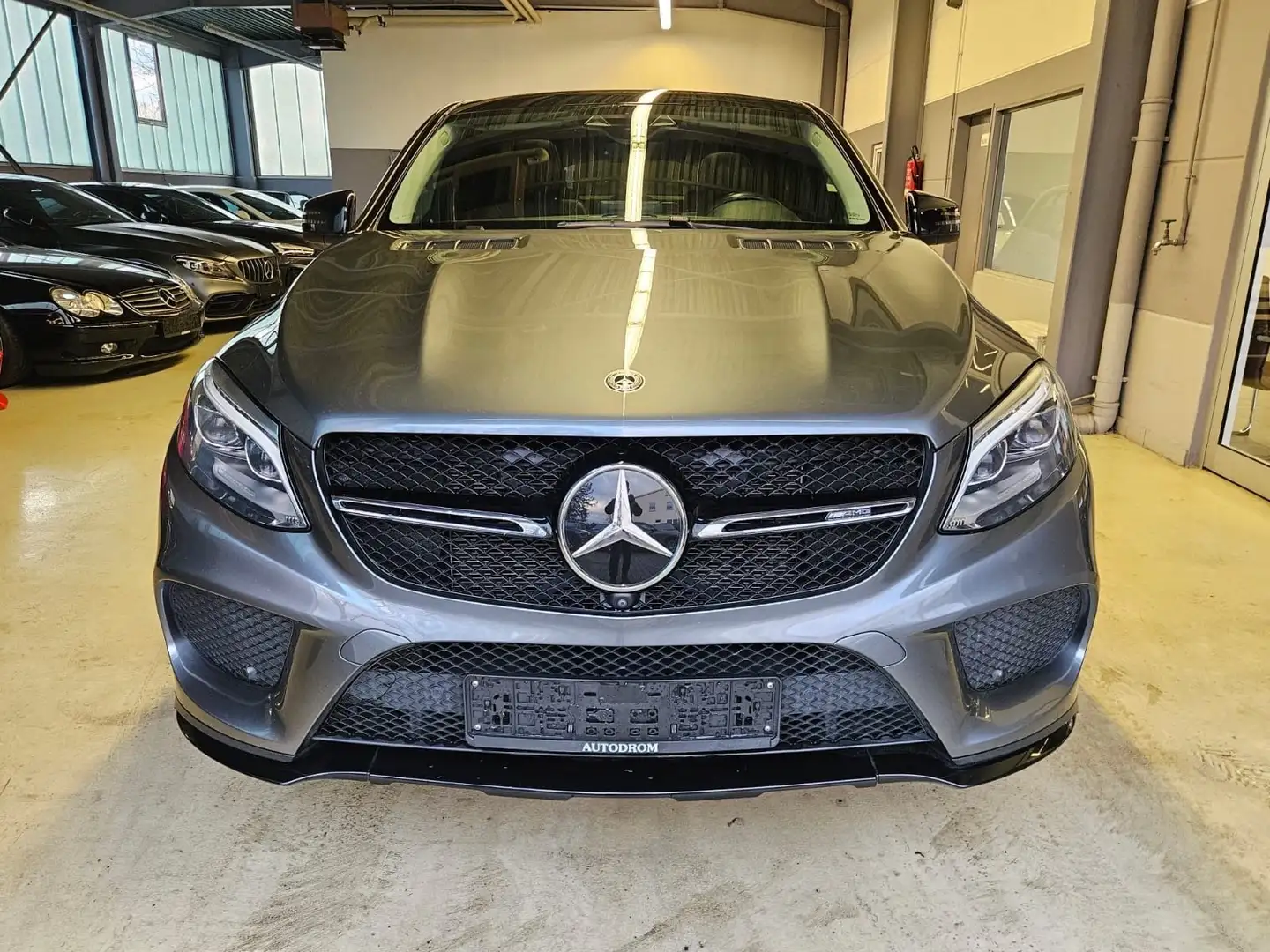 Mercedes-Benz GLE 43 AMG GLE 43 Coupe AMG+Standheizung+Pano+360° siva - 2