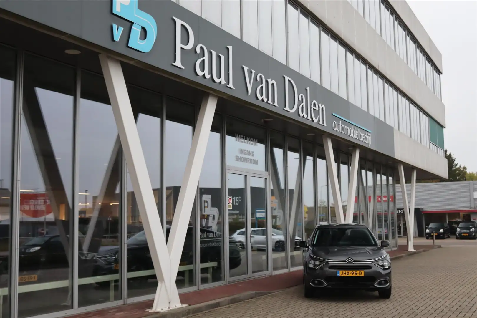 Citroen C4 X 1.2 130PK AUTOMAAT SHINE Navi | Head Up | Adapt.Cr Grijs - 2