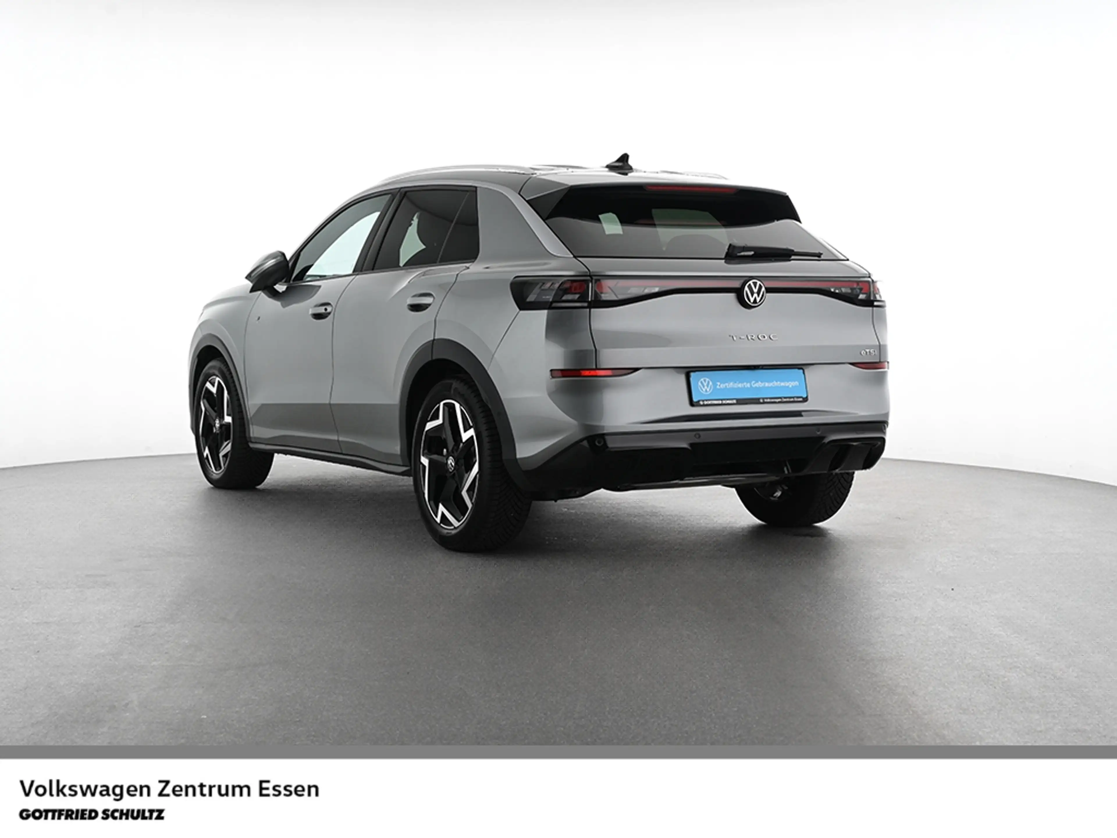 Volkswagen T-Roc R-Line 1.5 l eTSI DSG AHK LED Rückfahrkamera SHZ — photo 2