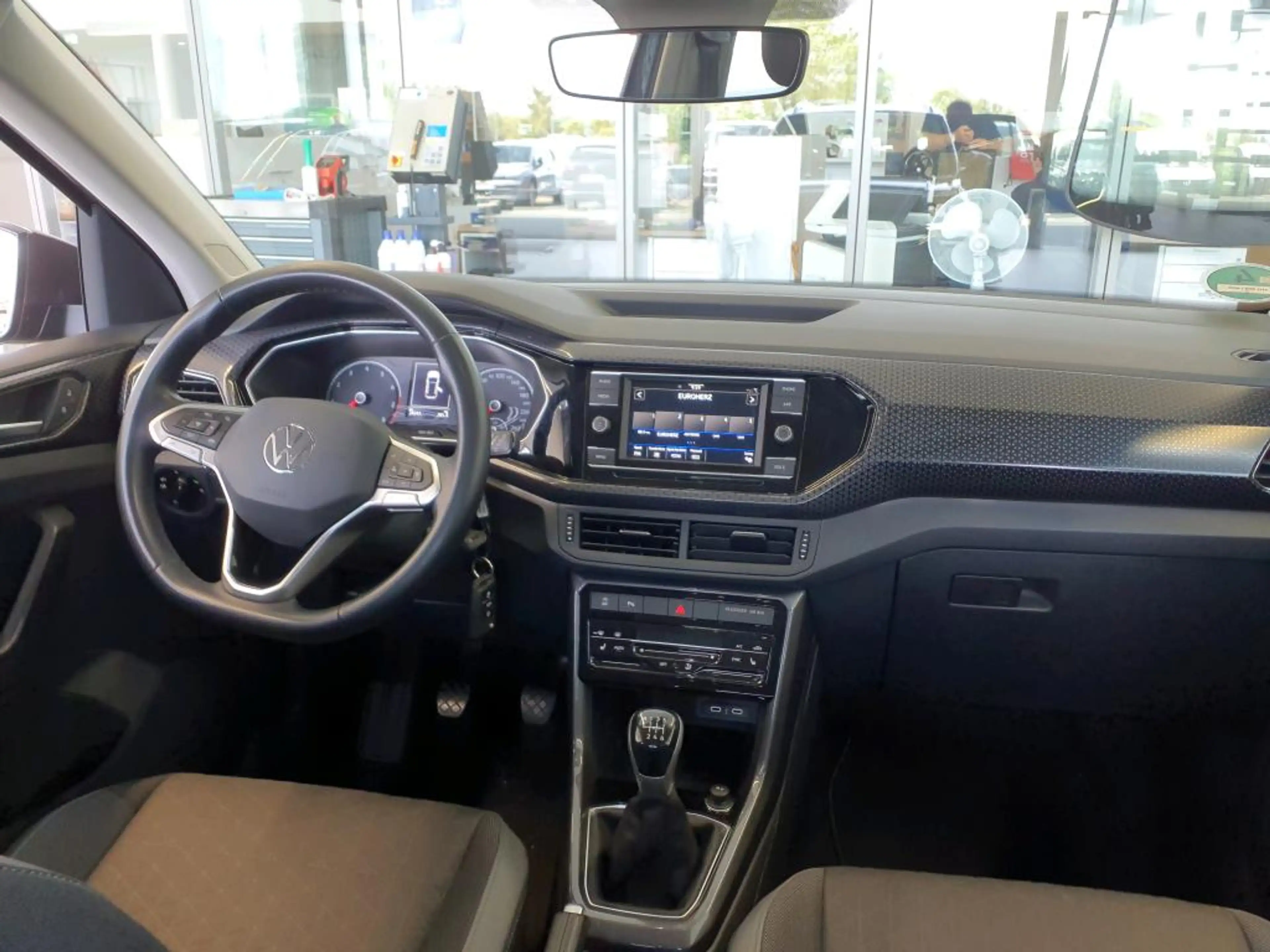 Volkswagen T-Cross 1.0 TSI  Style — photo 4