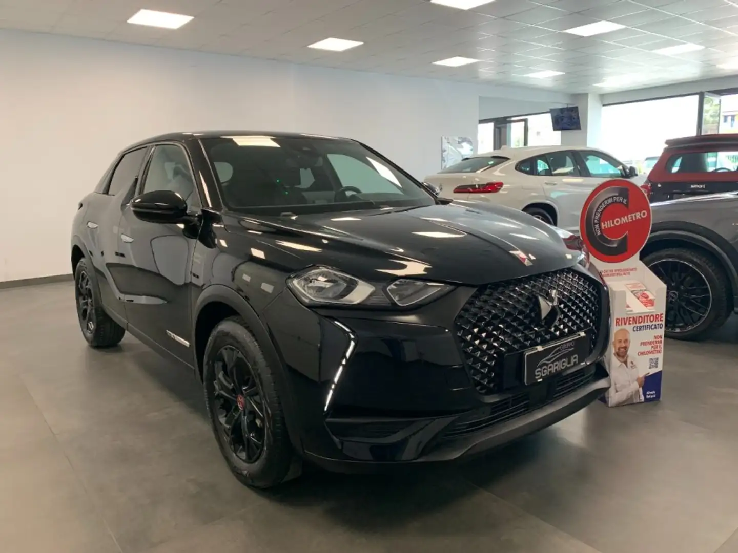DS Automobiles DS 3 Crossback Performance Line 1.5 BlueHDi STRAFULL Automatico Nero - 1