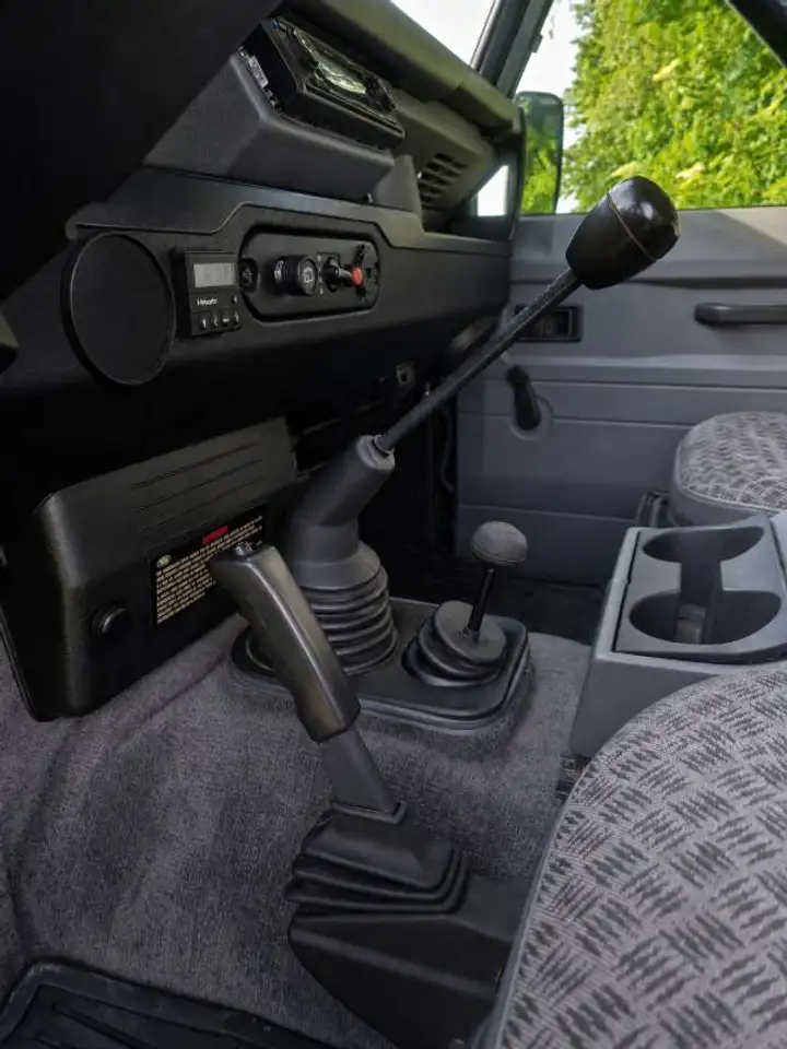 Land Rover Defender 90 Td5, foto 7