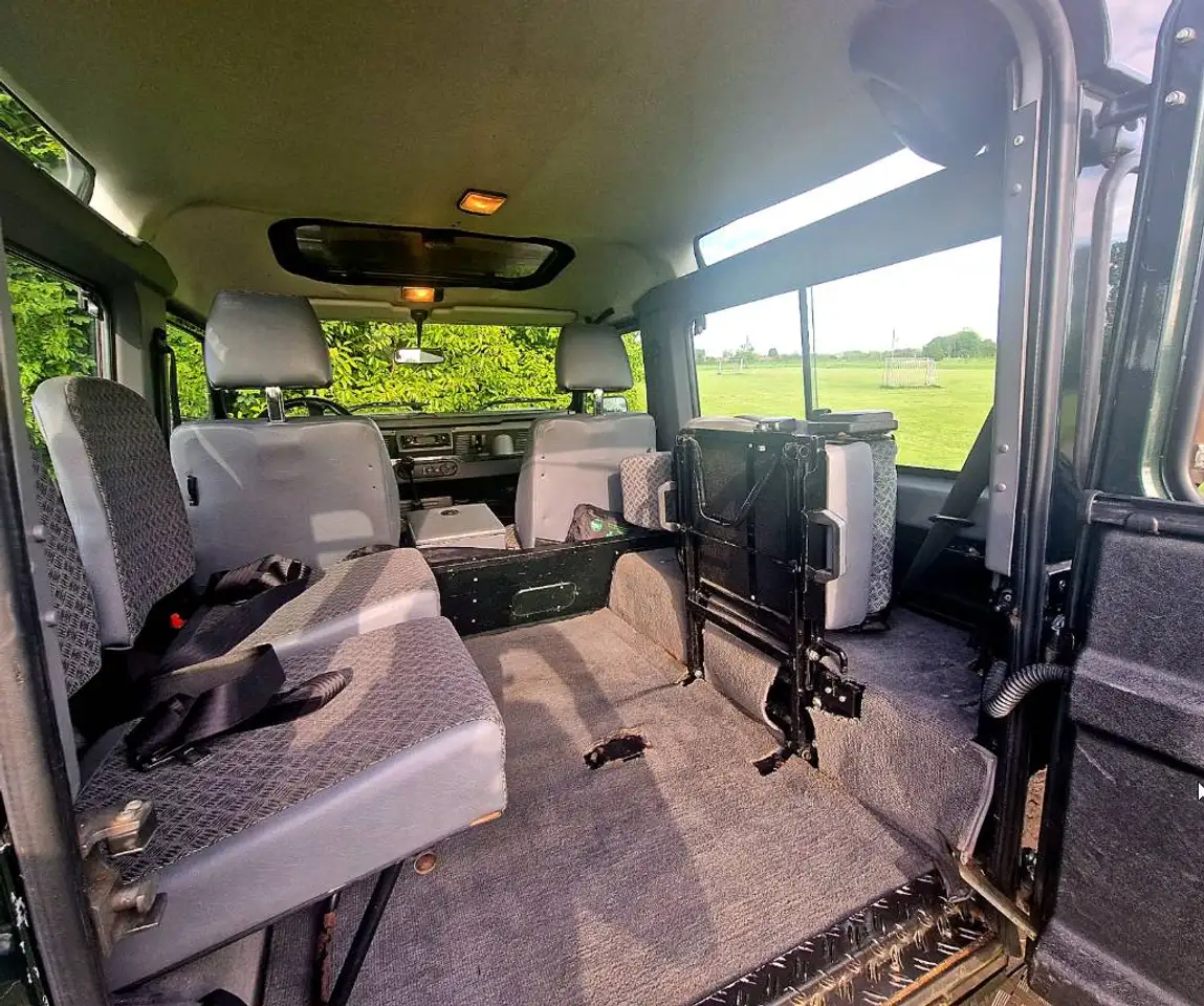 Land Rover Defender 90 Td5, foto 9