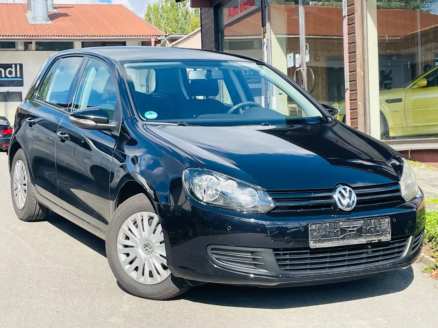Volkswagen Golf VI Trendline Noir - 1