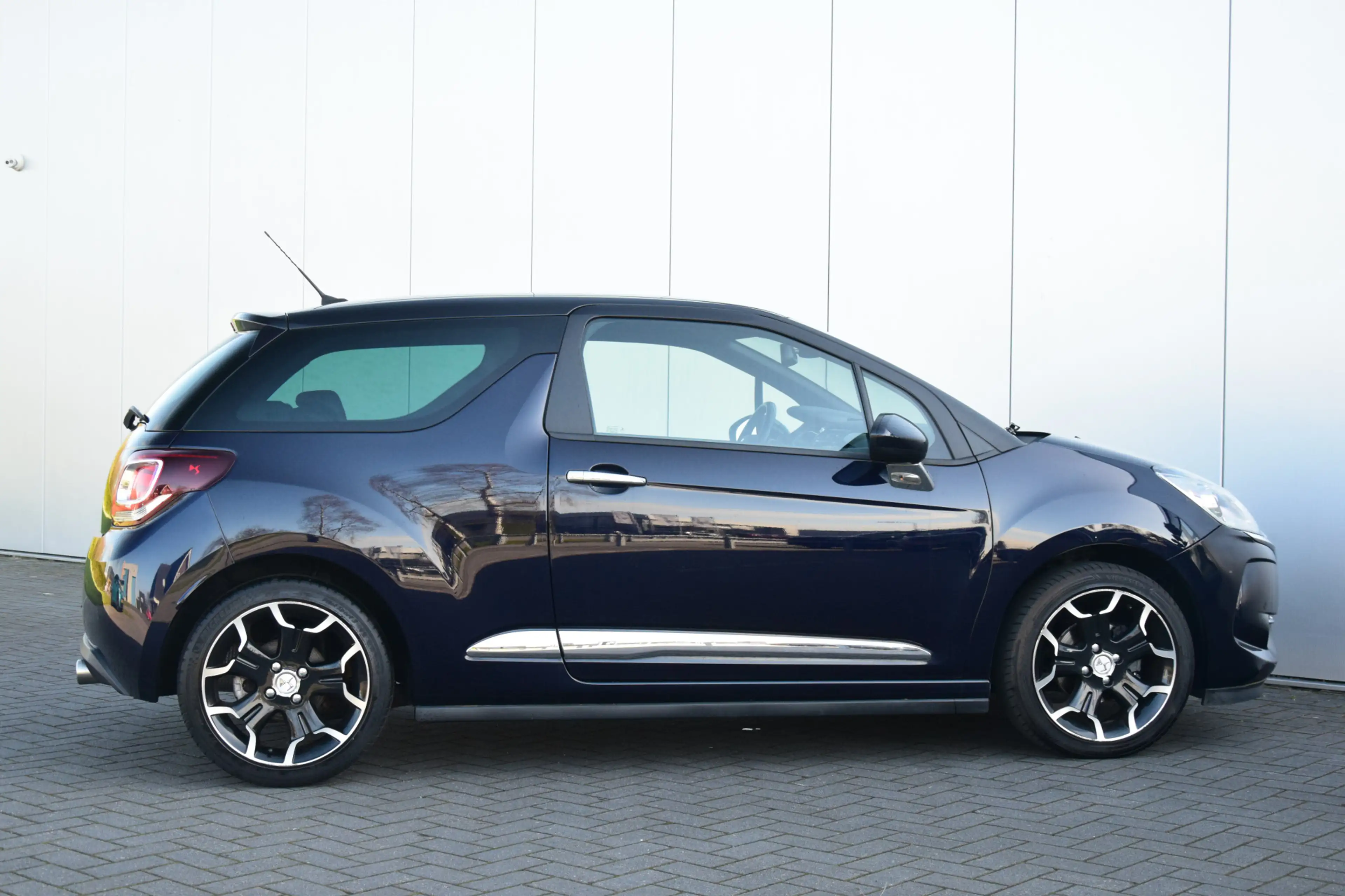 DS Automobiles DS 3 1.2 PureTech Automaat Connected Chic Camera Ecc Cr — photo 8