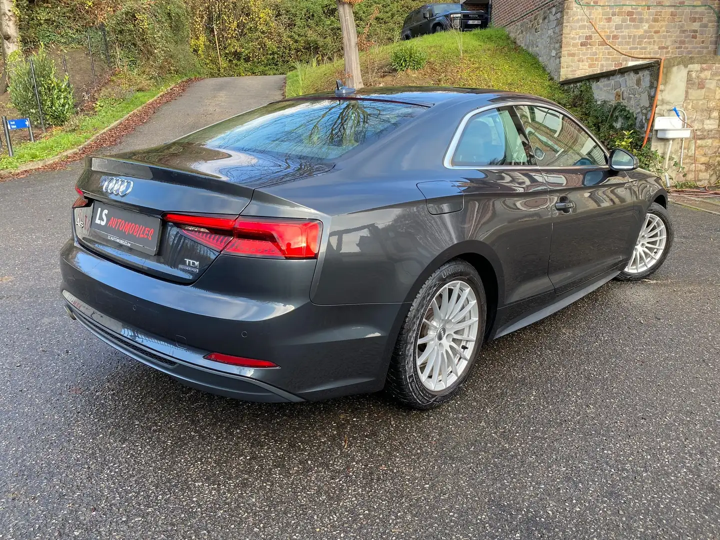 Audi A5 A5 Coupé 2.0 TDi Quattro*S-Line*Navi - 2