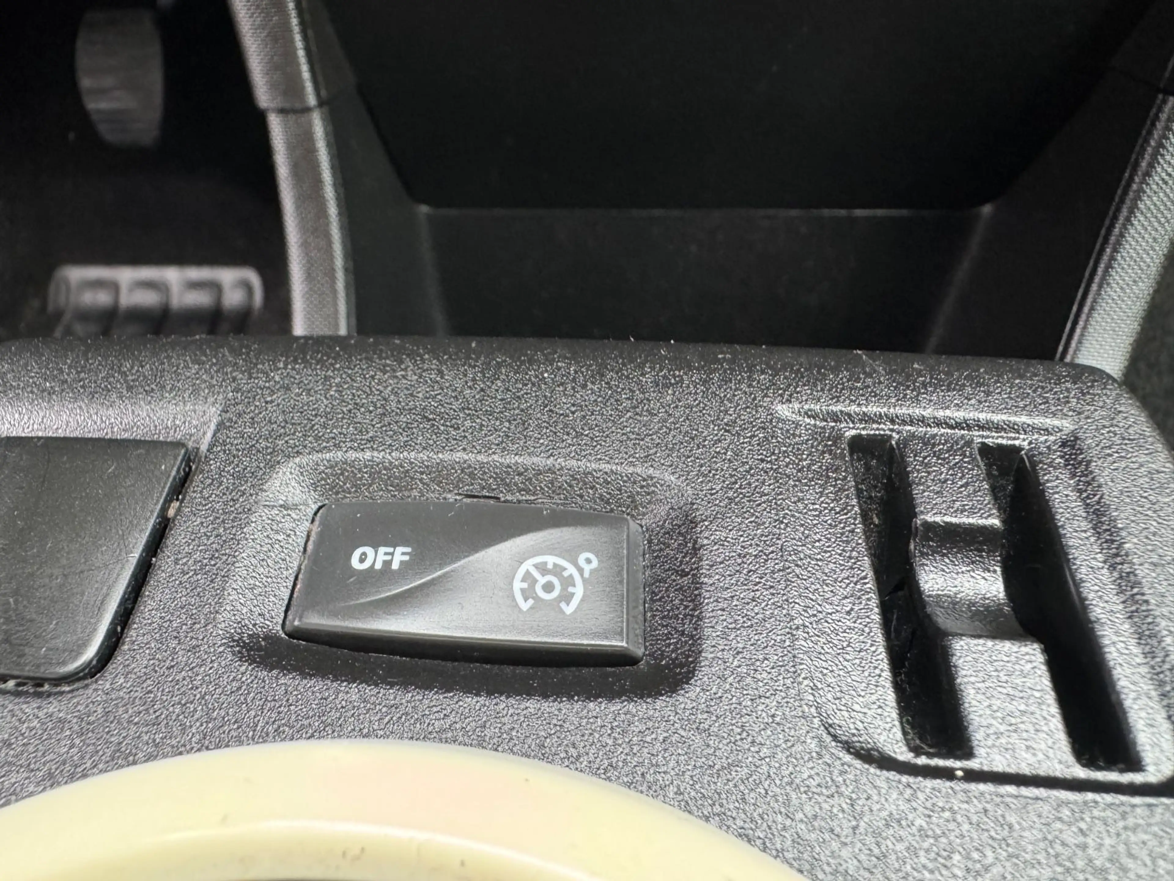 Renault Twingo Life*TÜV NEU*KLIMA* — photo 17