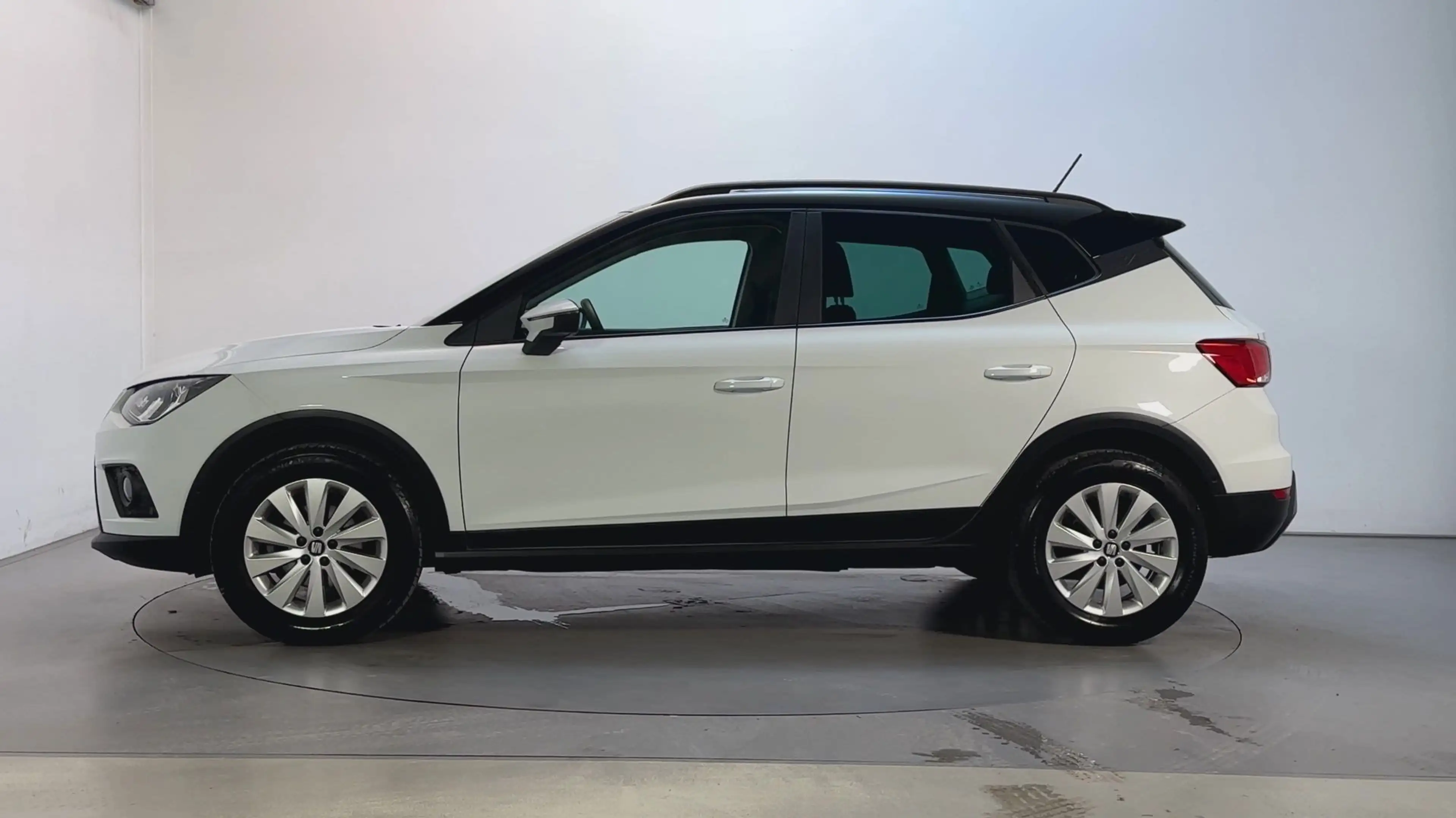 SEAT Arona 1.0 TSI Style Business Intense Camera Navigatie Ap — photo 14