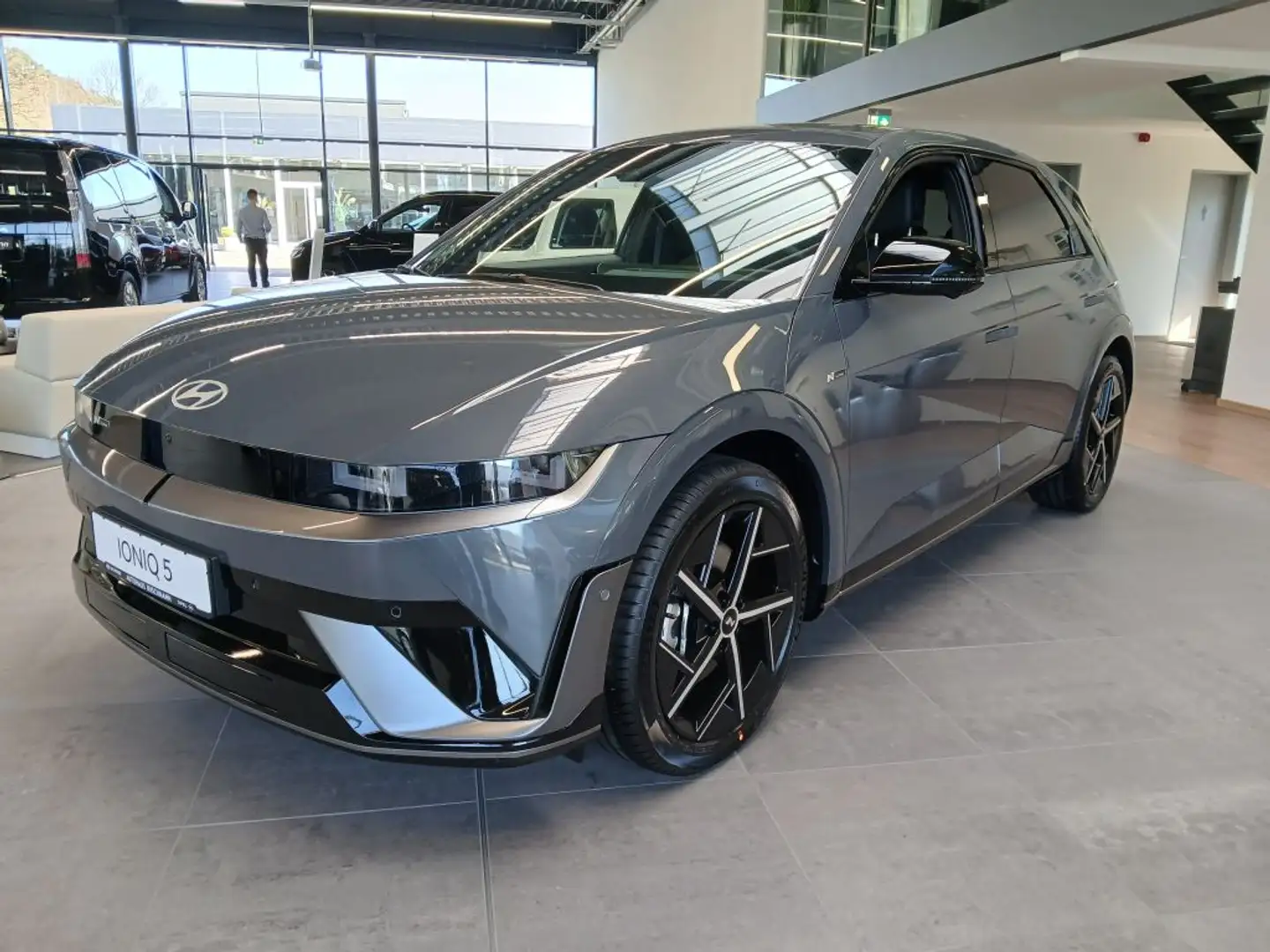 Hyundai IONIQ 5 84 kWh N Line X +Sitz-Paket+Park-Paket+ Сірий - 1