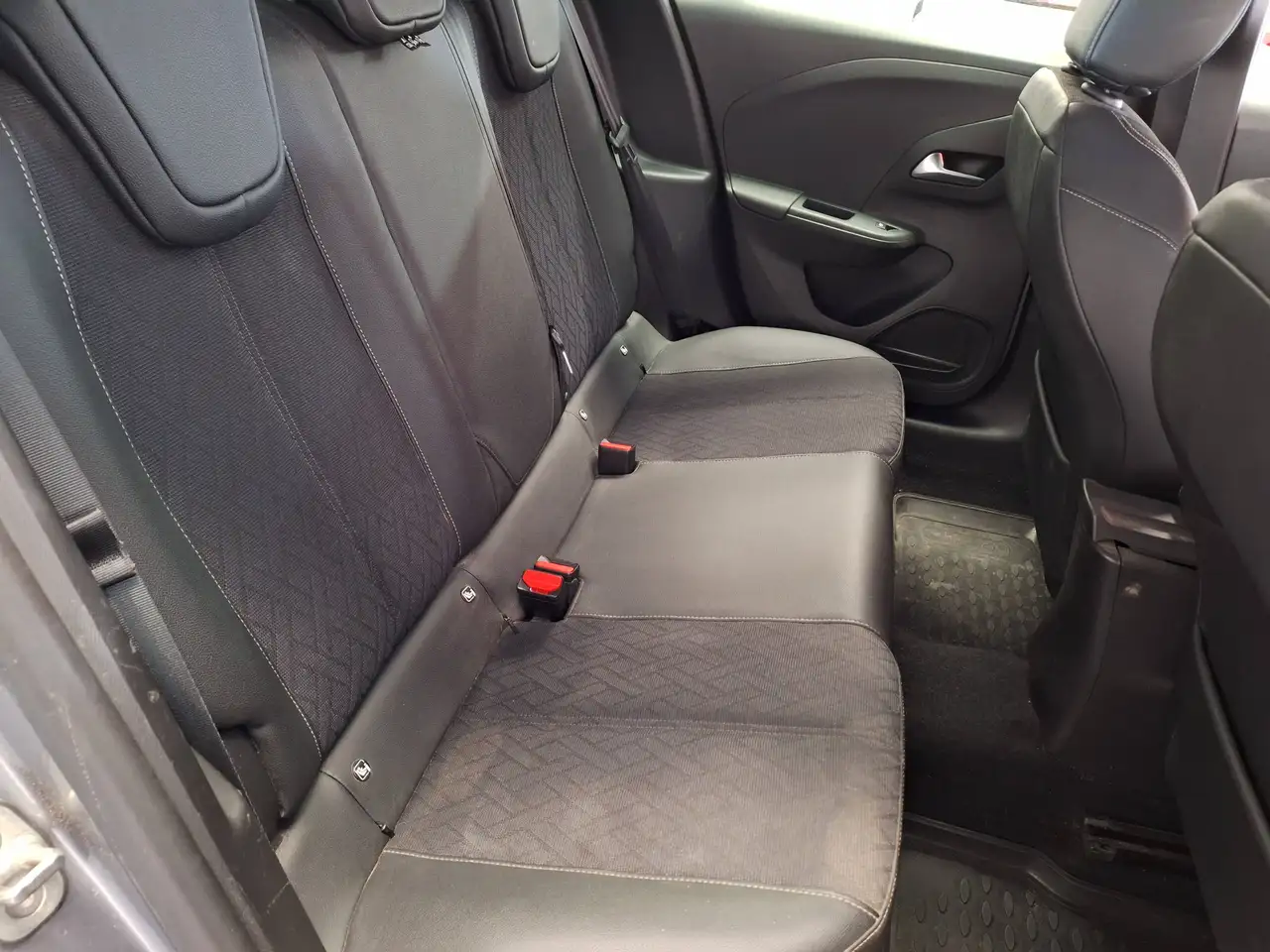 Opel Corsa Corsa — photo 32