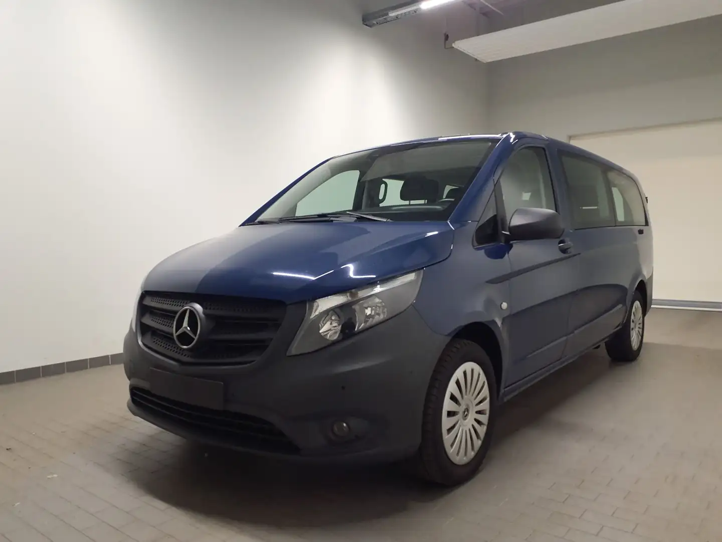 Mercedes-Benz Vito 114 CDI Pro extralang Rückfahrkamera DAB Navi Blau - 1