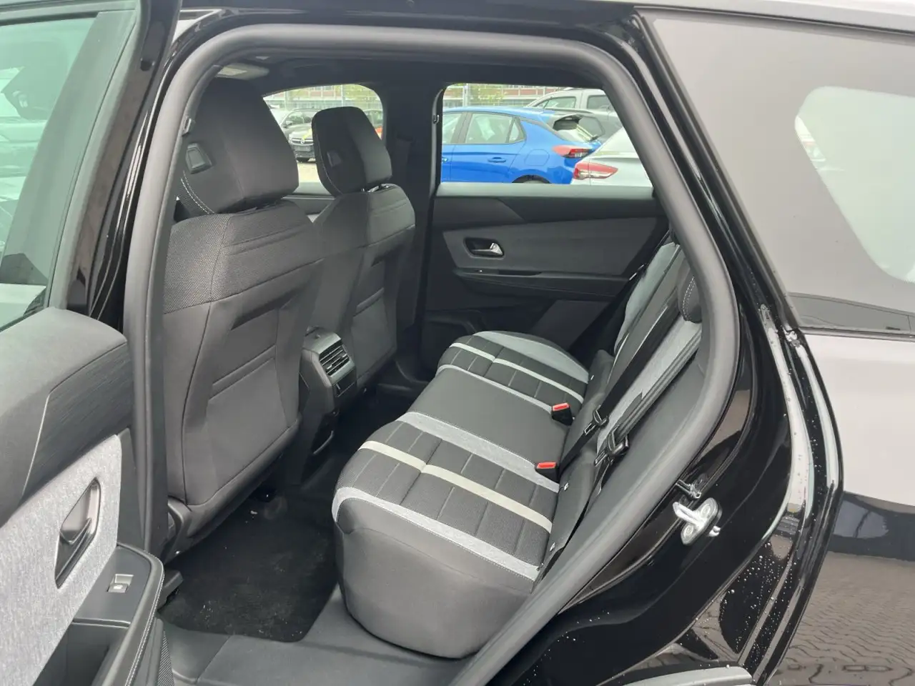 Opel Grandland Electric Edition *73 kWh/AHK/Sitzheiz* 5
