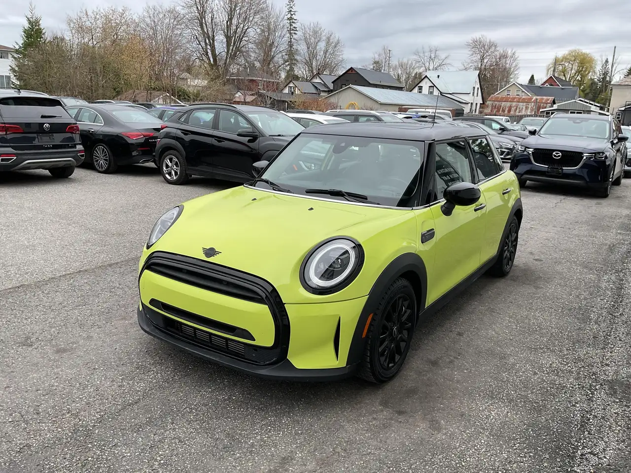 2023 MINI 5 Door