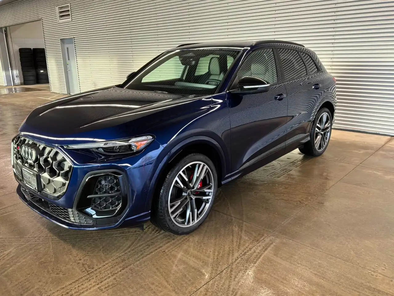 Audi SQ5 снимка Audi SQ5
