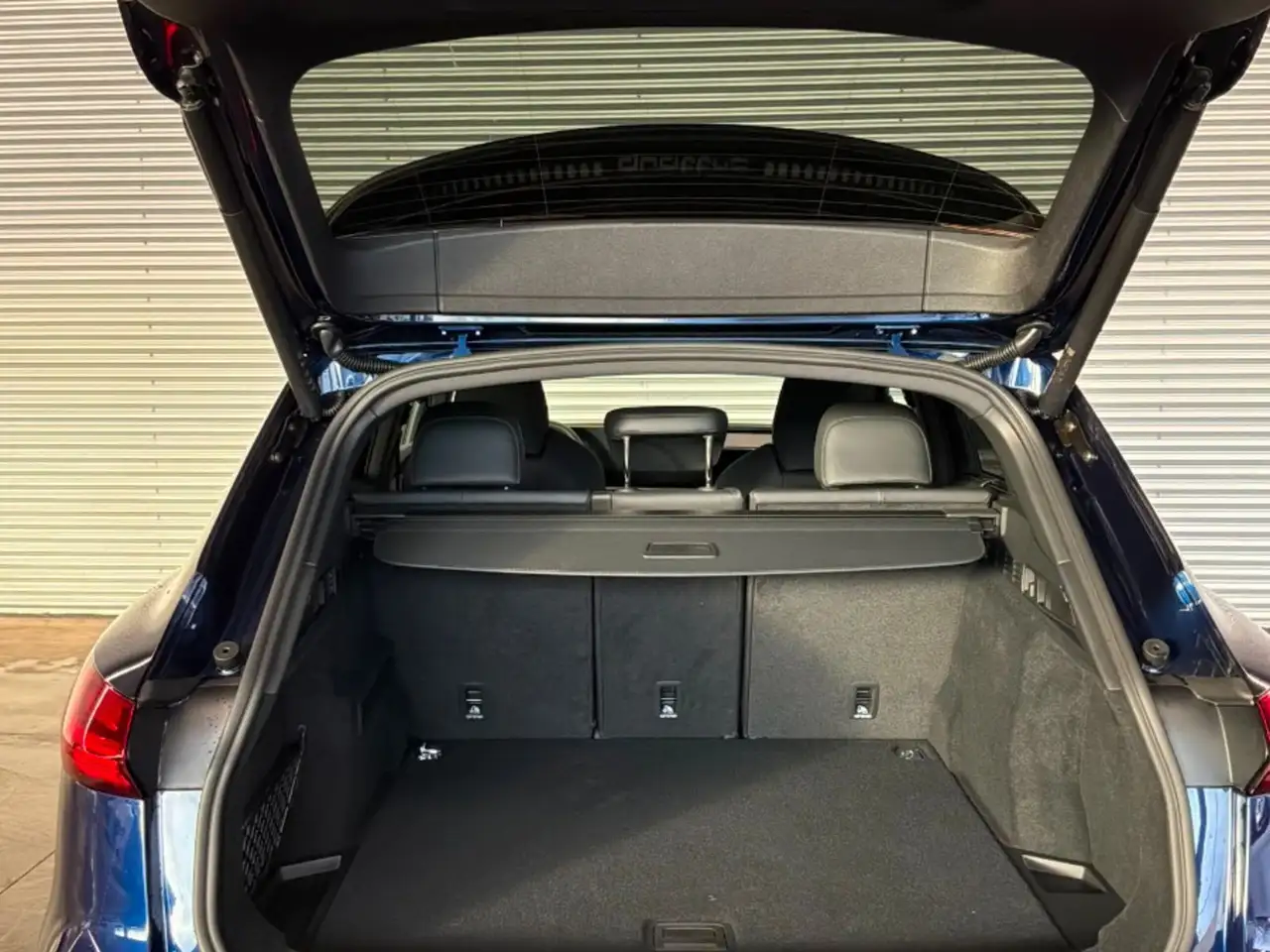 Audi SQ5 снимка Audi SQ5