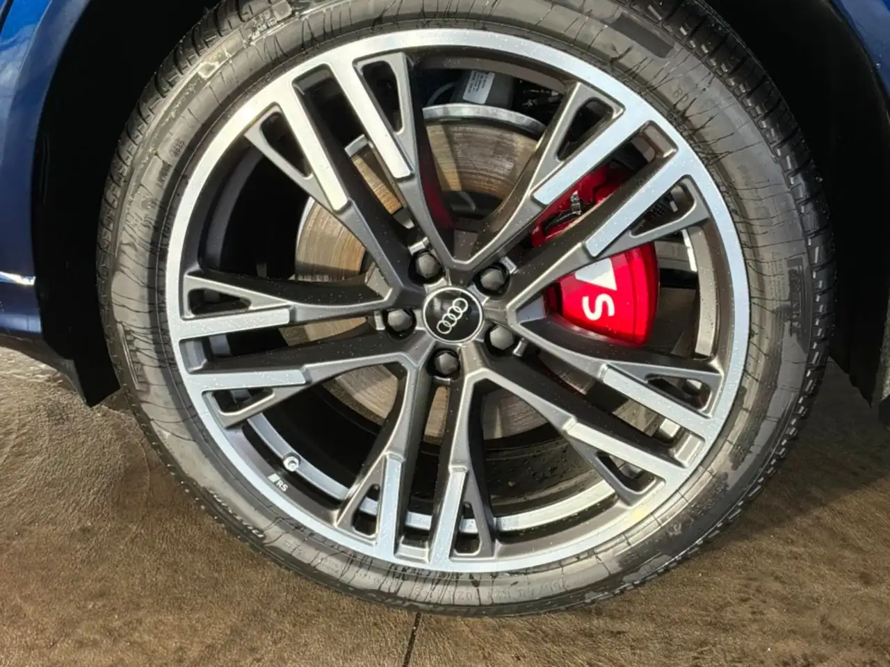 Audi SQ5 снимка Audi SQ5