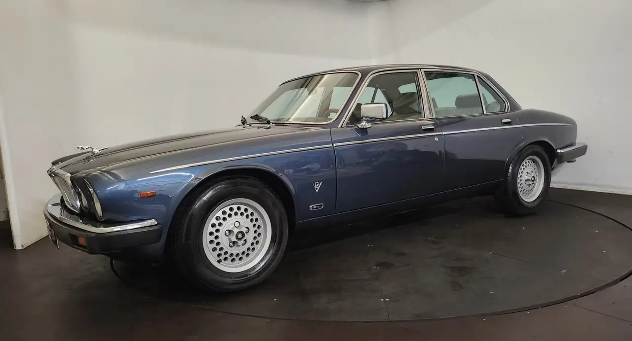 Jaguar XJ12 série 3, foto 2