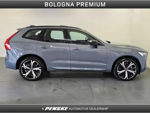 Volvo XC60 view 6