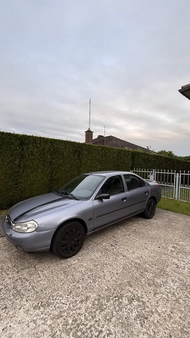 Ford Mondeo 1.8 TD GLX - 2