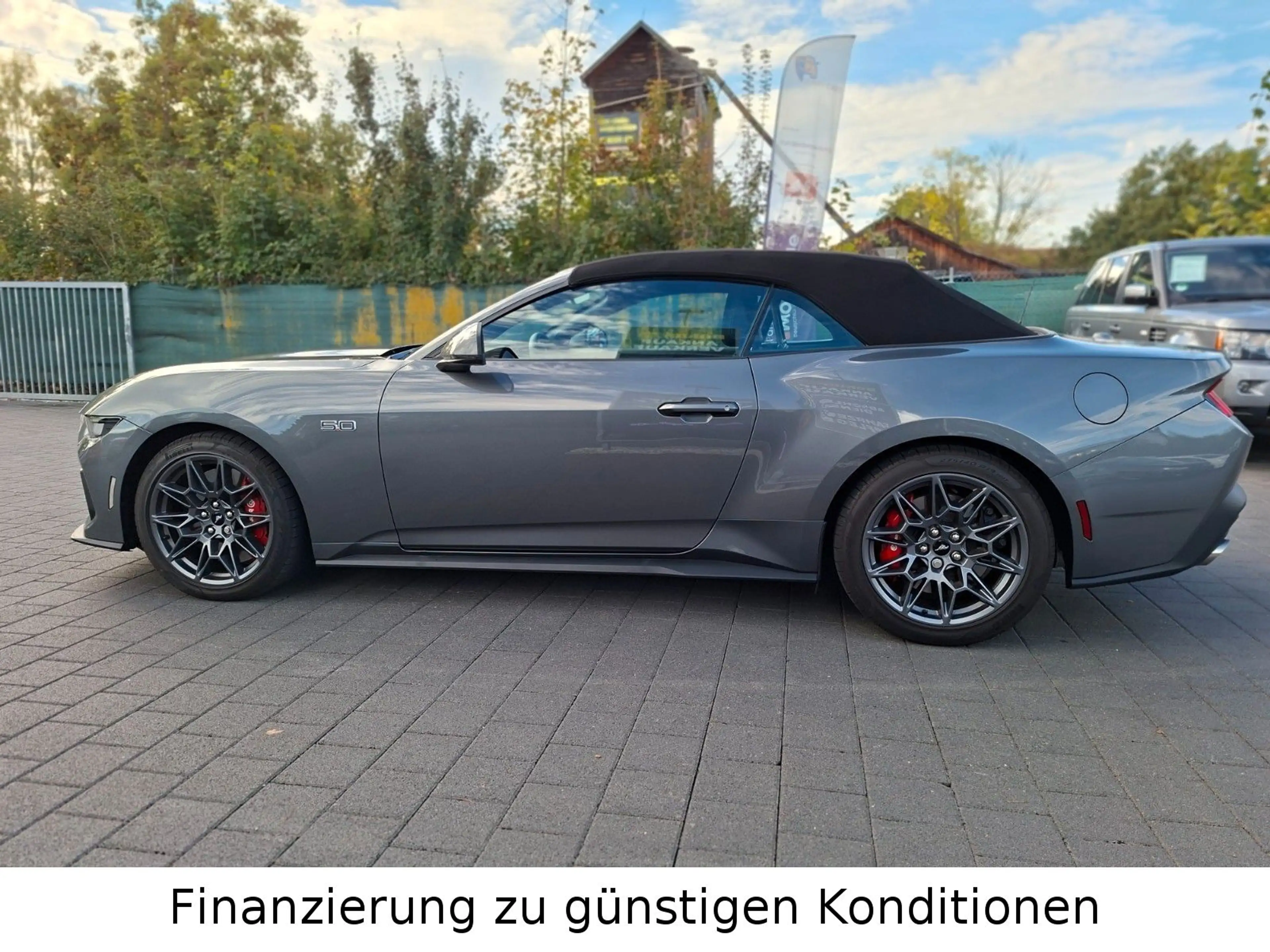 Ford Mustang Convertible 5.0 Ti-VCT V8 328 kW GT — photo 13