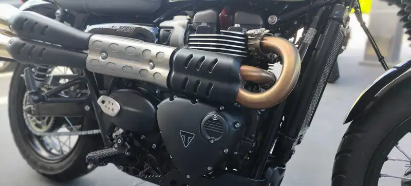 Triumph Street Scrambler - foto 8