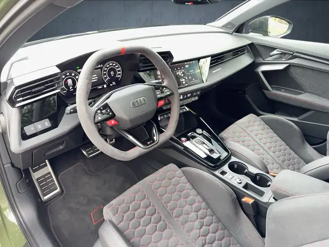 Audi RS3 view 9