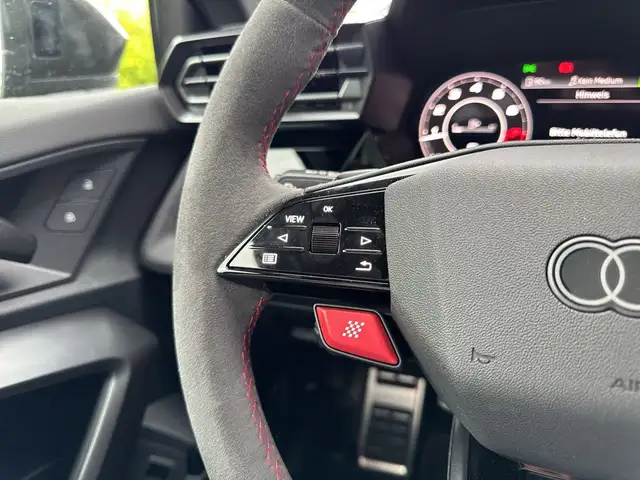 Audi RS3 view 25